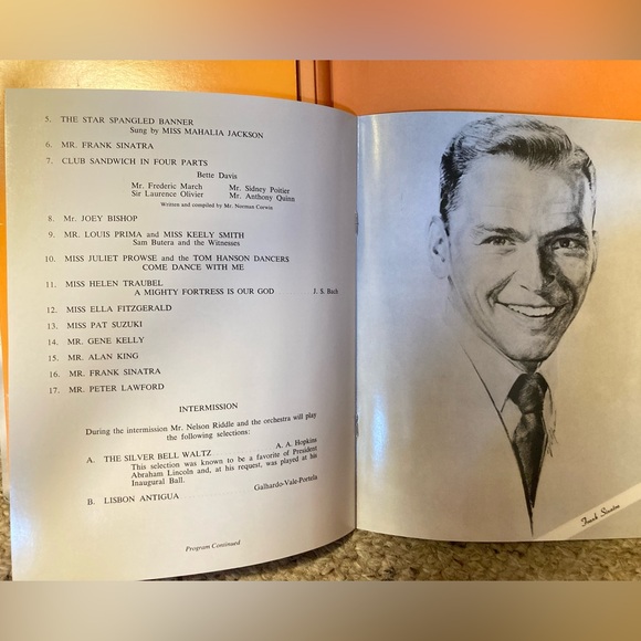 Book (Hardcover): The Sinatra Treasures from The Sinatra Family Collection - Picture 12 of 16